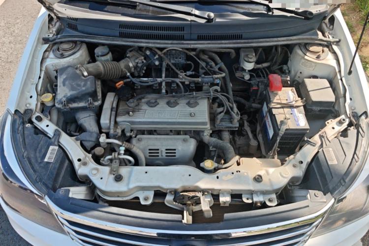 Used Geely Auto Diamond  Engine Bay