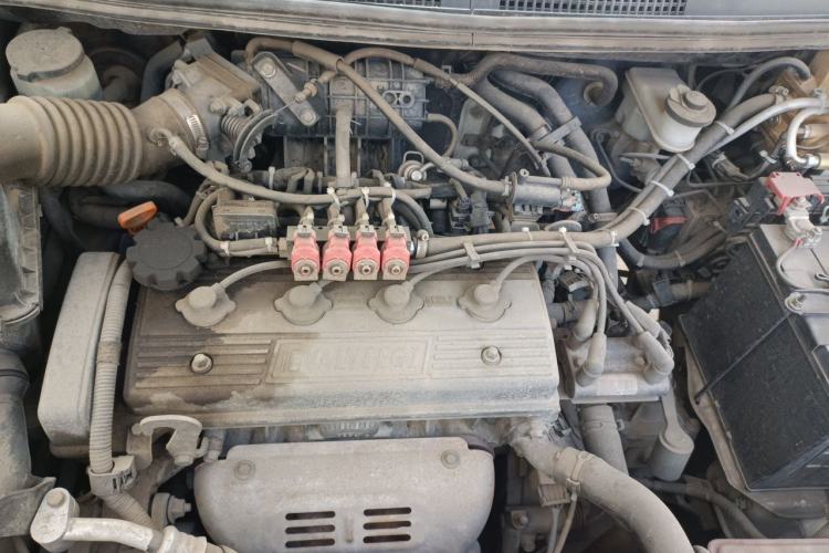 Used Geely Auto Diamond 2015 Sedan 1.5L Manual SuperDeluxe Model Engine Bay