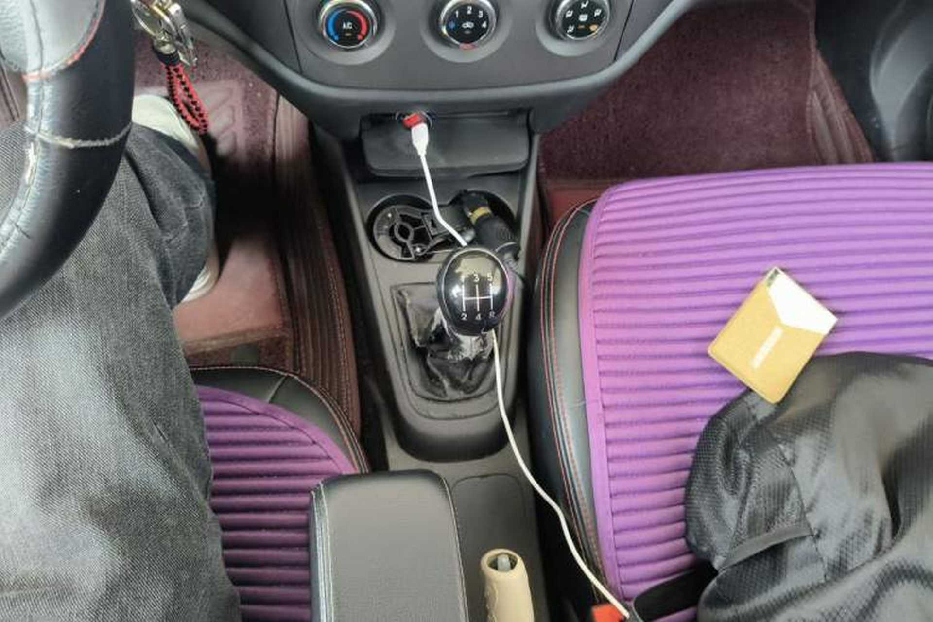 Used Geely Auto Diamond 2015 Sedan 1.5L Manual SuperDeluxe Model Gear Lever