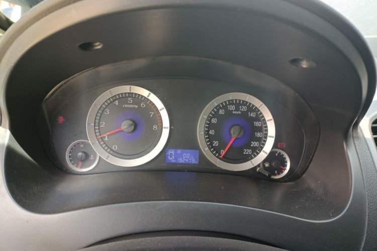 Used Geely Auto Diamond 2015 Sedan 1.5L Manual SuperDeluxe Model Instrument Cluster