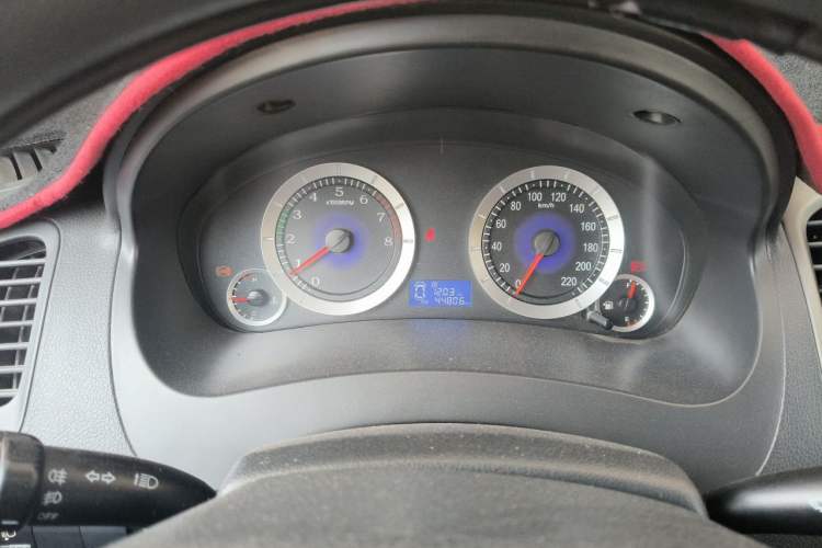 Used Geely Auto Diamond 2015 Sedan 1.5L Manual SuperDeluxe Model Instrument Cluster