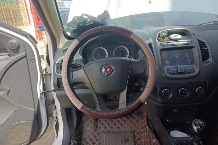 Used Geely Auto Diamond 2015 Sedan 1.5L Manual SuperDeluxe Model Steering Wheel