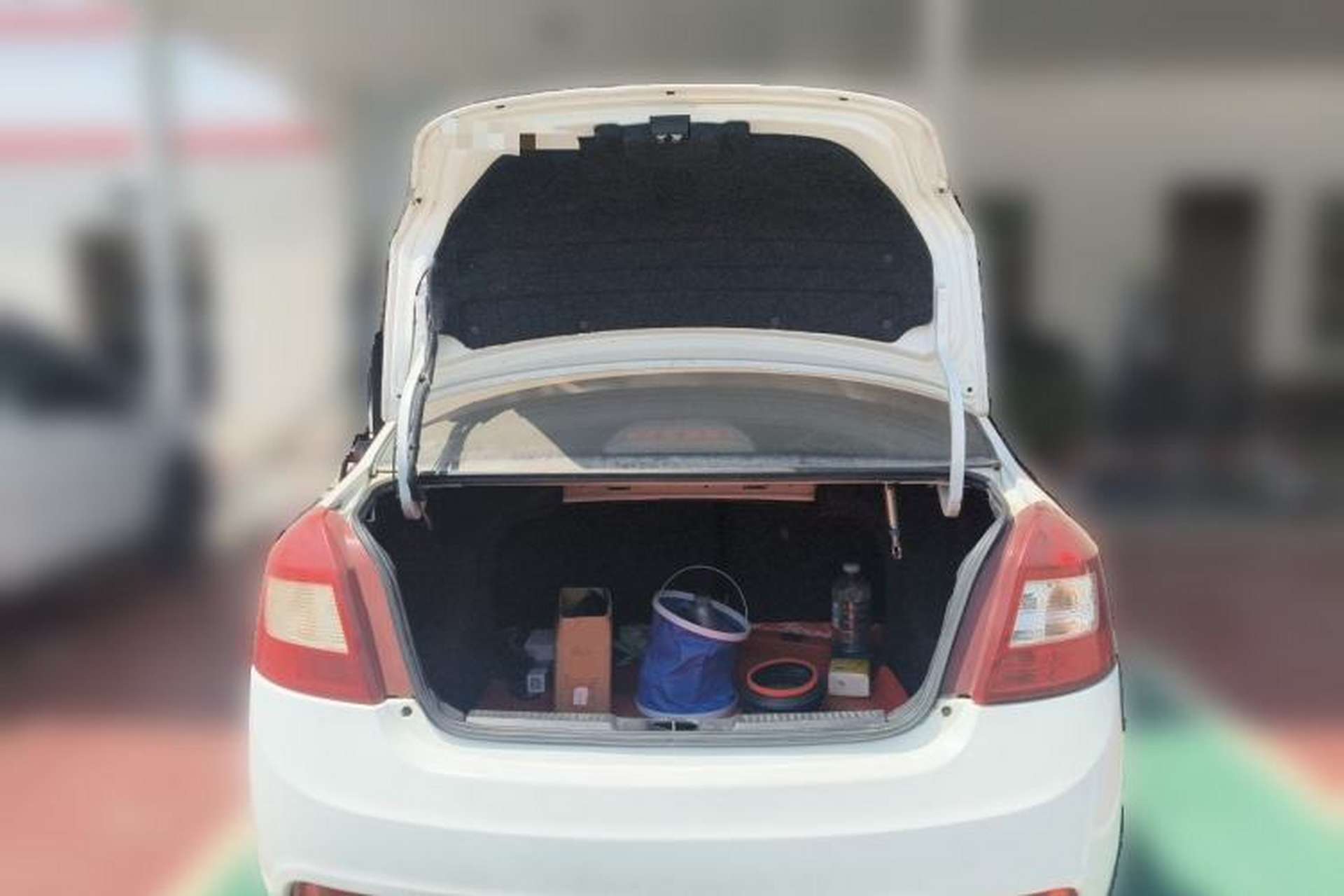 Used Geely Auto Diamond 2015 Sedan 1.5L Manual SuperDeluxe Model Trunk