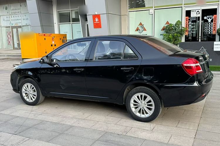 Used Geely Auto Diamond 2016 1.5L Manual Entry-Level Trim Exterior 7
