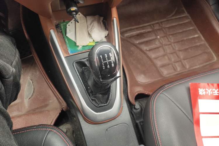 Used Geely Auto Diamond 2016 1.5L Manual Entry-Level Trim Gear Lever
