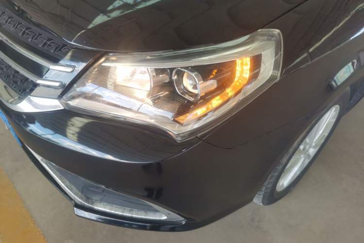 Used Geely Auto Diamond 2016 1.5L Manual Elite Edition Left Front Headlight