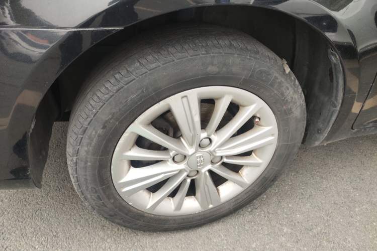 Used Geely Auto Diamond 2016 1.5L Manual Entry-Level Trim Left Front Wheel Hub