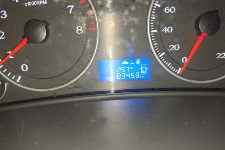 Used Geely Auto Diamond 2016 1.5L Manual Elite Edition Odometer Close Up