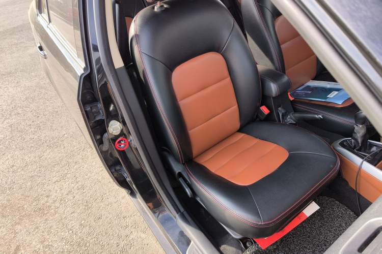Used Geely Auto Diamond 2016 1.5L Manual Elite Edition Right Front Seat
