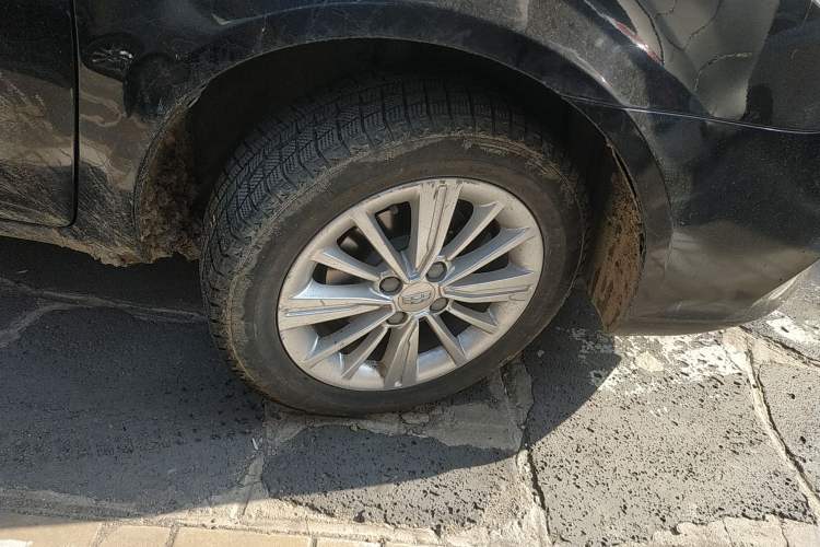 Used Geely Auto Diamond 2016 1.5L Manual Entry-Level Trim Right Front Wheel Hub