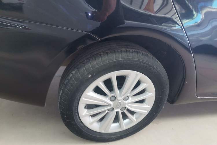 Used Geely Auto Diamond 2016 1.5L Manual Elite Edition Right Rear Wheel Hub