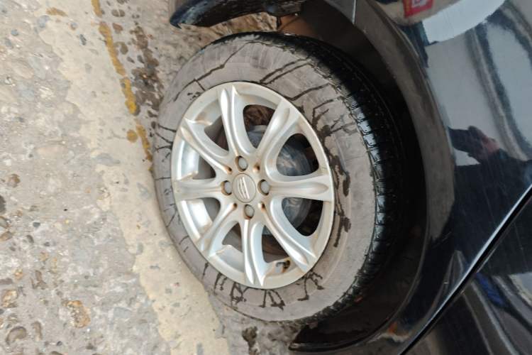 Used Geely Auto Diamond 2016 1.5L Manual Elite Version China IV Standard Right Rear Wheel Hub