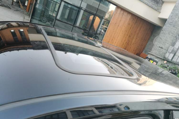 Used Geely Auto Diamond 2016 1.5L Manual Elite Edition Roof