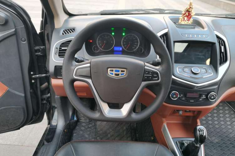 Used Geely Auto Diamond 2016 1.5L Manual Elite Edition Steering Wheel
