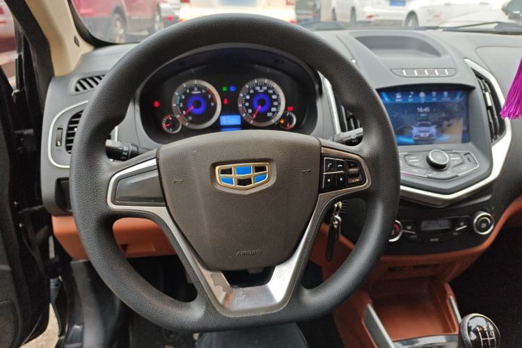 Used Geely Auto Diamond 2016 1.5L Manual Elite Version China IV Standard Steering Wheel