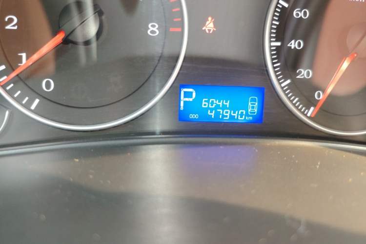 Used Geely Auto Diamond 2016 1.5L Automatic Luxury Version Odometer Close Up