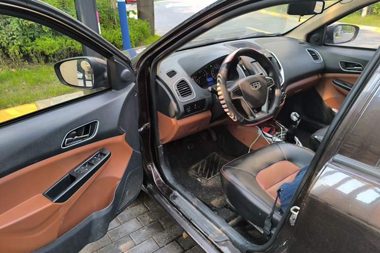 Used Geely Auto Diamond 2016 1.5L Manual Elite Edition Driver Seat