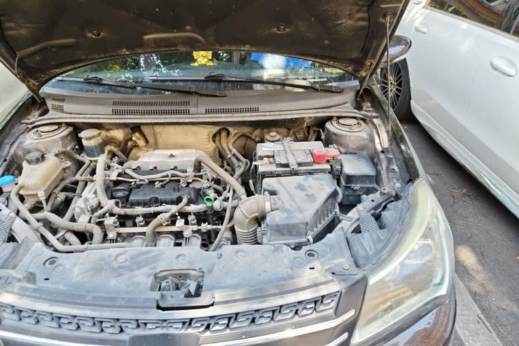 Used Geely Auto Diamond 2016 1.5L Manual Elite Edition Engine Bay Left