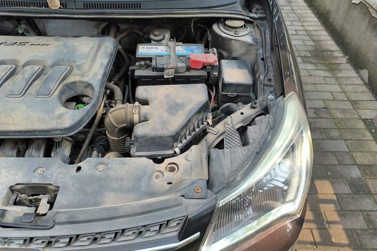 Used Geely Auto Diamond 2016 1.5L Manual Elite Edition Engine Bay Left