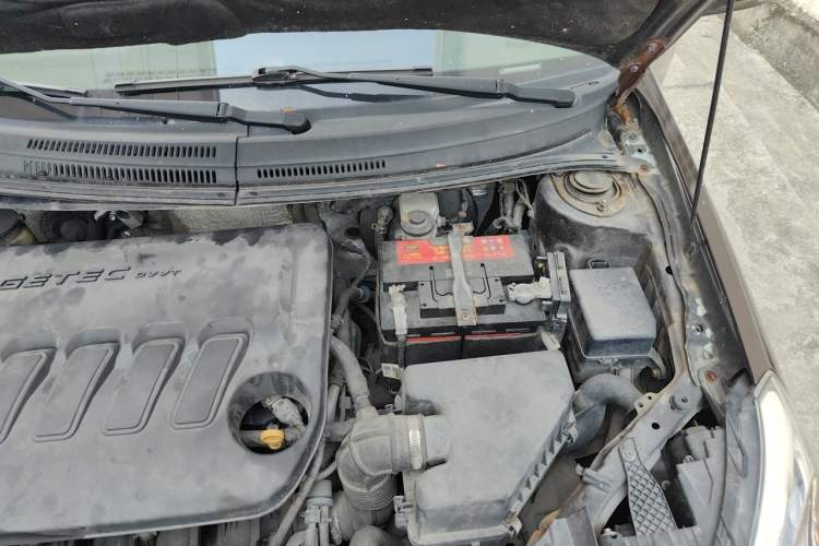 Used Geely Auto Diamond 2016 1.5L Automatic Luxury Version Engine Bay Left