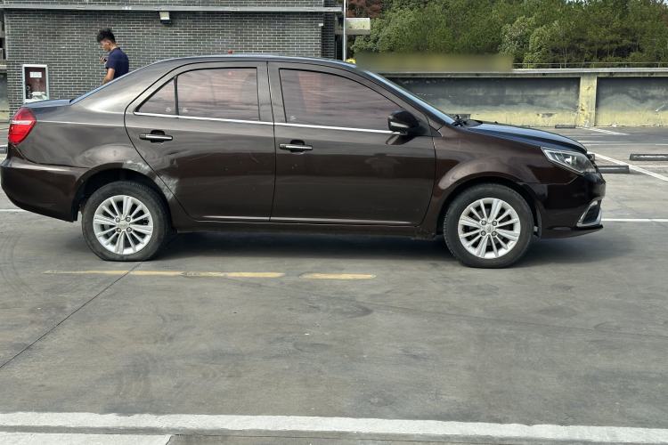 Used Geely Auto Diamond 2016 1.5L Manual Elite Edition Exterior 4