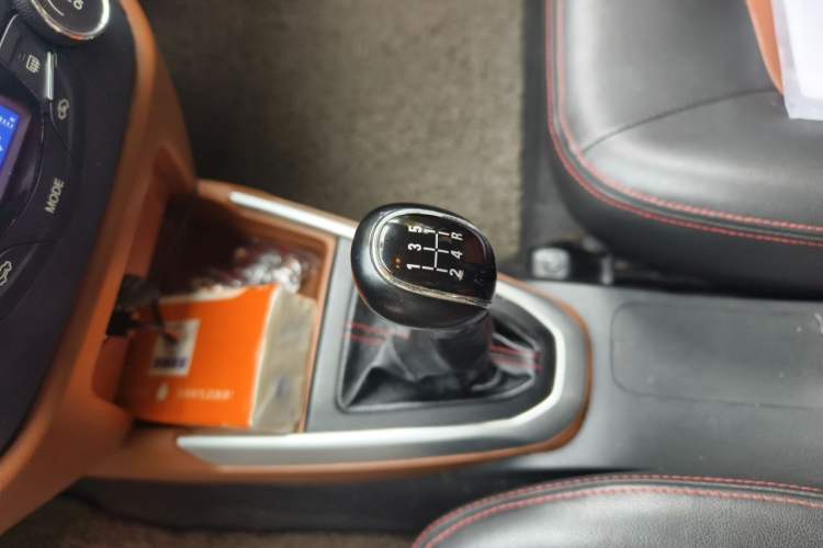 Used Geely Auto Diamond 2016 1.5L Manual Entry-Level Trim Gear Lever