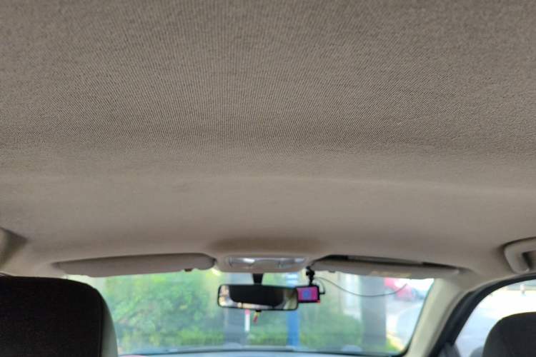 Used Geely Auto Diamond 2016 1.5L Manual Elite Edition Headliner