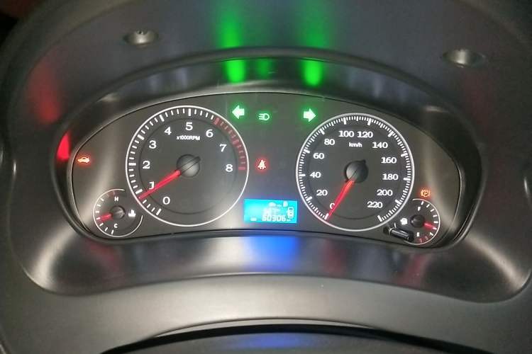 Used Geely Auto Diamond 2016 1.5L Manual Elite Edition Instrument Cluster