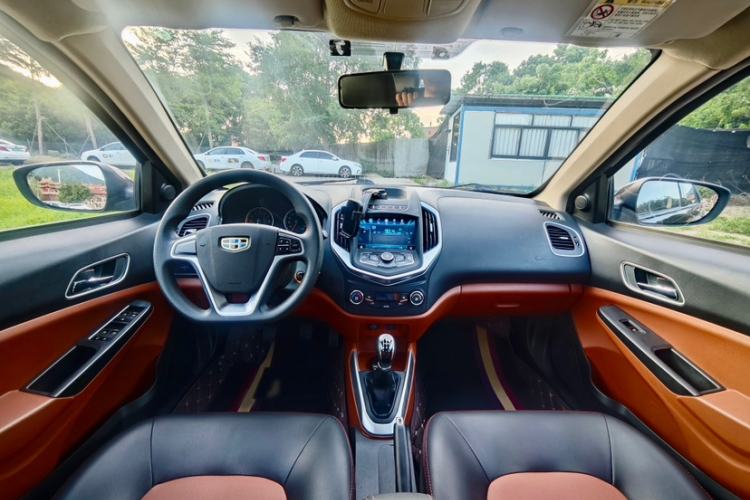 Used Geely Auto Diamond 2016 1.5L Manual Elite Edition Interior 1