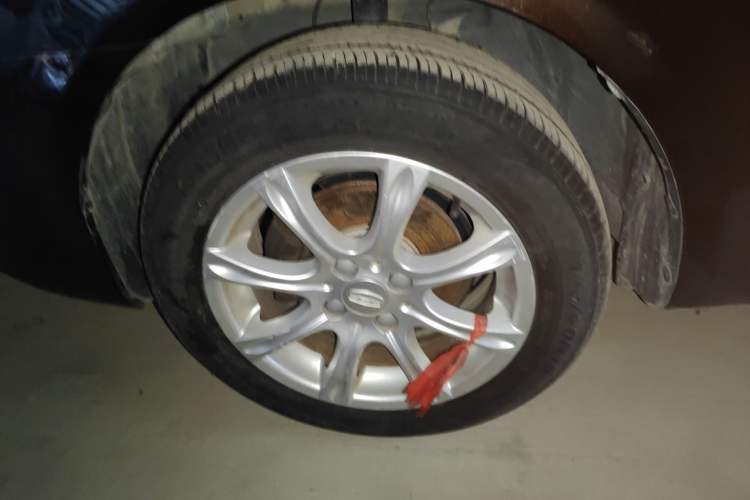 Used Geely Auto Diamond 2016 1.5L Manual Entry-Level Trim Left Front Wheel Hub