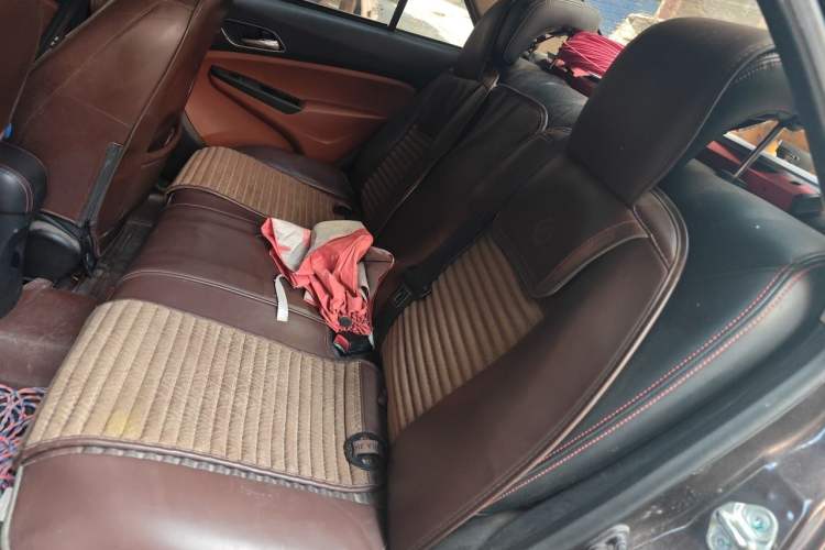 Used Geely Auto Diamond 2016 1.5L Manual Elite Edition Left Rear Seat