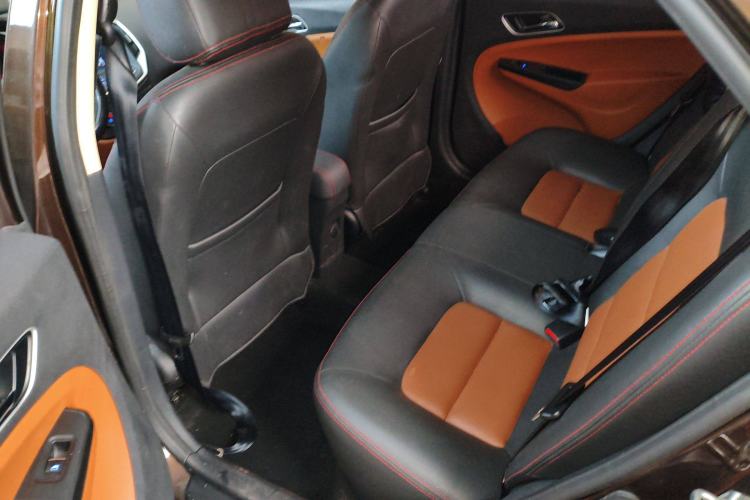 Used Geely Auto Diamond 2016 1.5L Manual Elite Edition Left Rear Seat