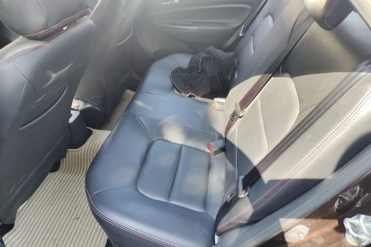 Used Geely Auto Diamond 2016 1.5L Manual Elite Edition Left Rear Seat