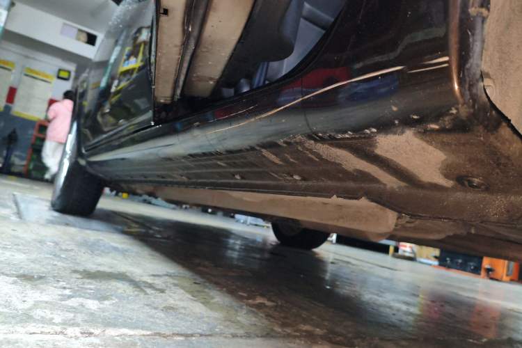 Used Geely Auto Diamond 2016 1.5L Manual Elite Edition Left Side Sill