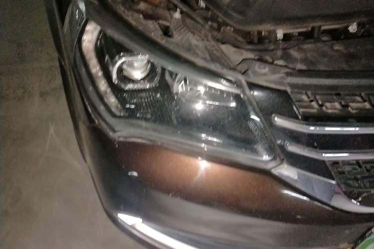 Used Geely Auto Diamond 2016 1.5L Manual Elite Edition Right Front Headlight