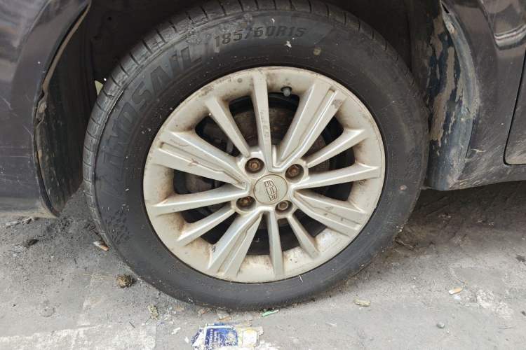 Used Geely Auto Diamond 2016 1.5L Manual Elite Edition Right Front Wheel Hub