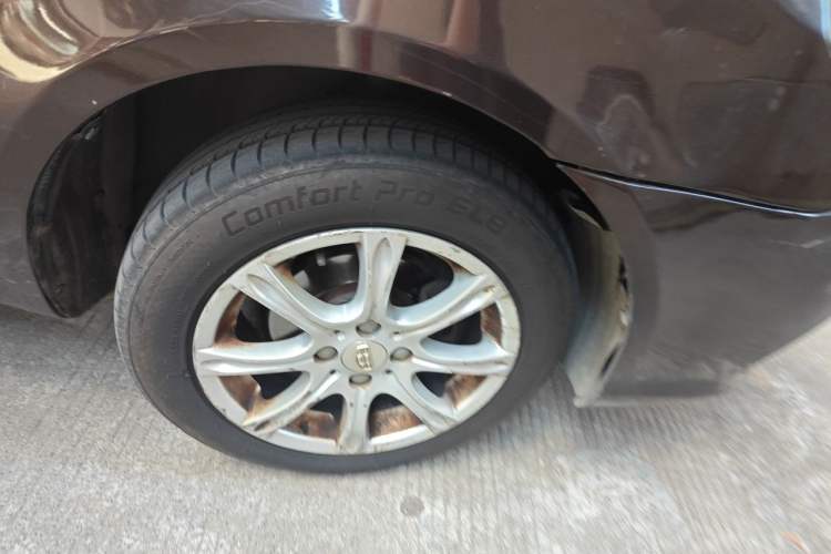 Used Geely Auto Diamond 2016 1.5L Manual Elite Edition Right Front Wheel Hub