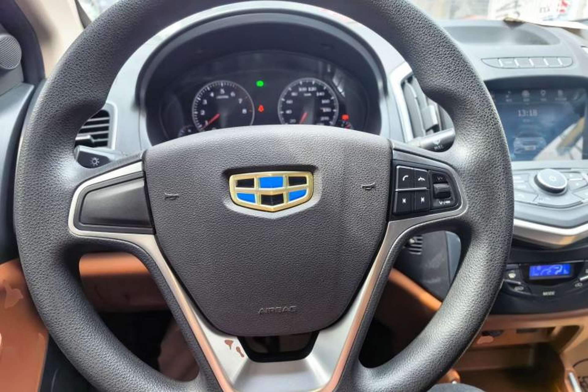 Used Geely Auto Diamond 2016 1.5L Manual Elite Edition Steering Wheel