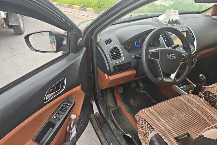 Used Geely Auto Diamond 2016 1.5L Manual Entry-Level Model China IV Standard Driver Seat