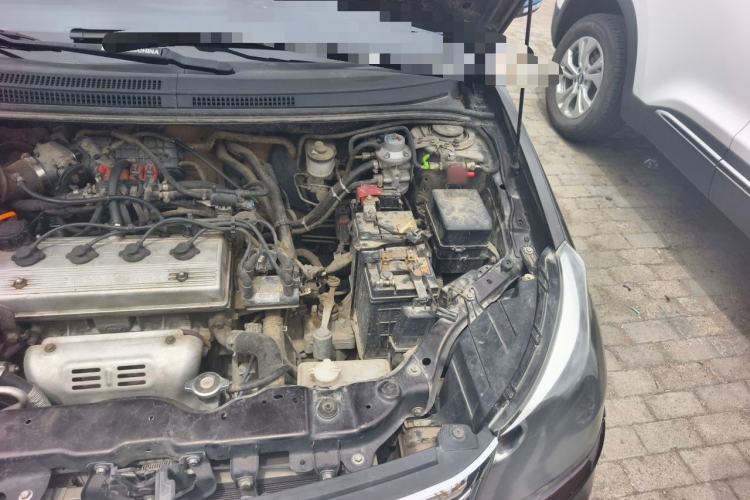 Used Geely Auto Diamond 2016 1.5L Manual Entry-Level Model China IV Standard Engine Bay Left