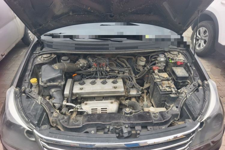 Used Geely Auto Diamond 2016 1.5L Manual Entry-Level Model China IV Standard Engine Bay