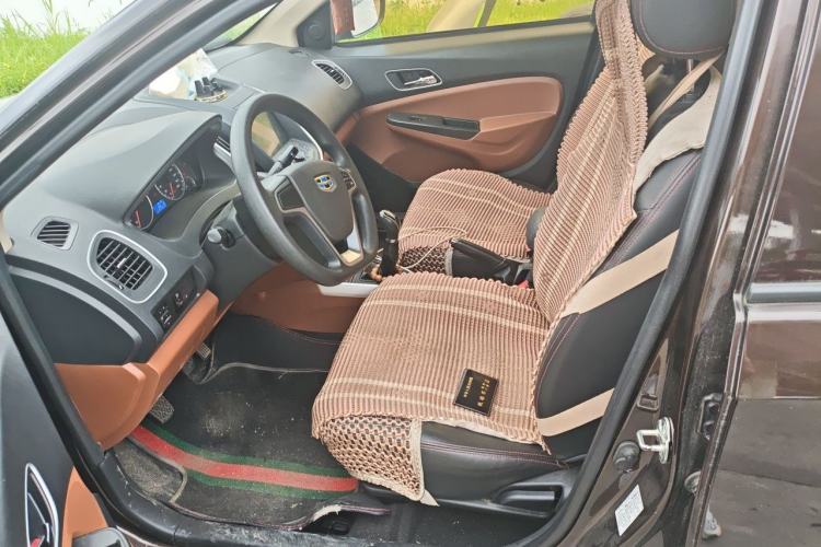 Used Geely Auto Diamond 2016 1.5L Manual Entry-Level Model China IV Standard Left Front Seat