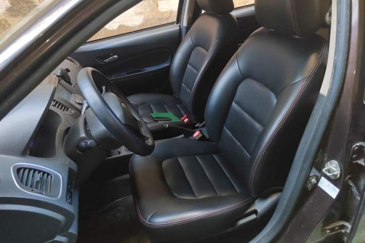 Used Geely Auto Diamond 2016 1.5L Manual Entry-Level Model China IV Standard Left Front Seat