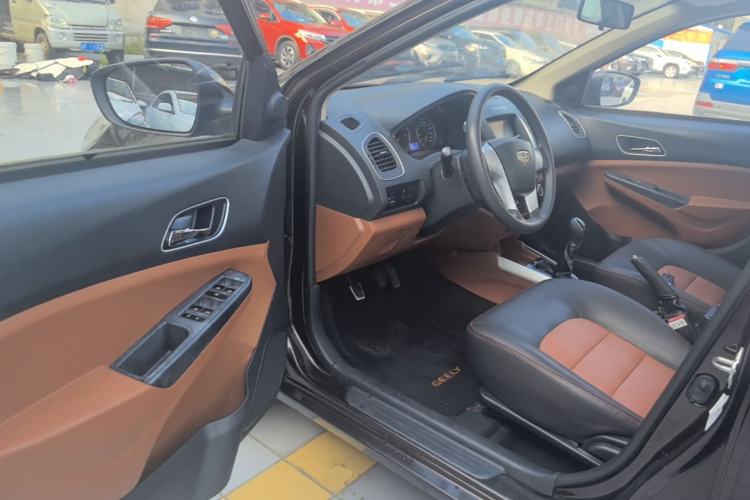 Used Geely Auto Diamond 2016 1.5L Manual Entry-Level Trim Driver Seat