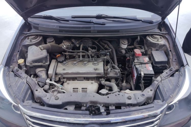 Used Geely Auto Diamond 2016 1.5L Manual Elite Version China IV Standard Engine Bay