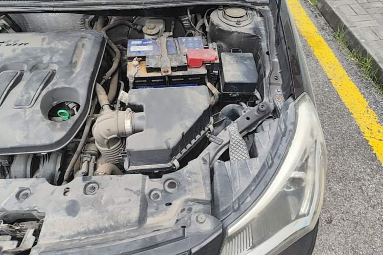 Used Geely Auto Diamond 2016 1.5L Manual Entry-Level Trim Engine Bay Left