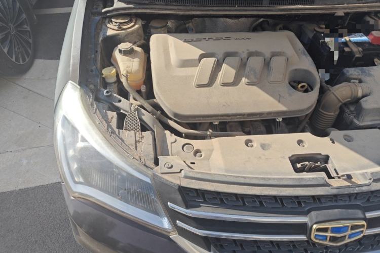 Used Geely Auto Diamond 2016 1.5L Manual Entry-Level Model China IV Standard Engine Bay Right