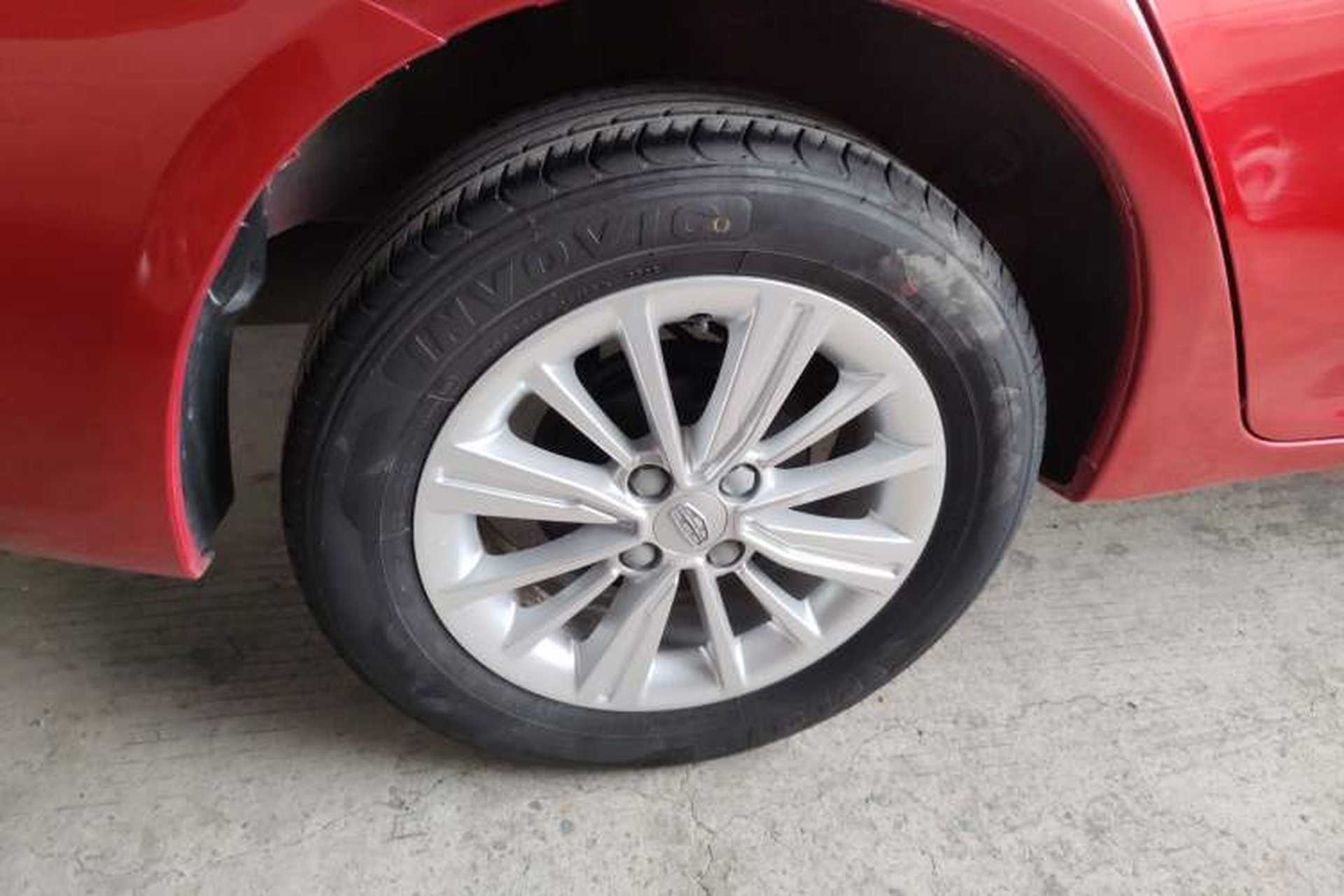 Used Geely Auto Diamond 2016 1.5L Manual Elite Edition Exterior 5