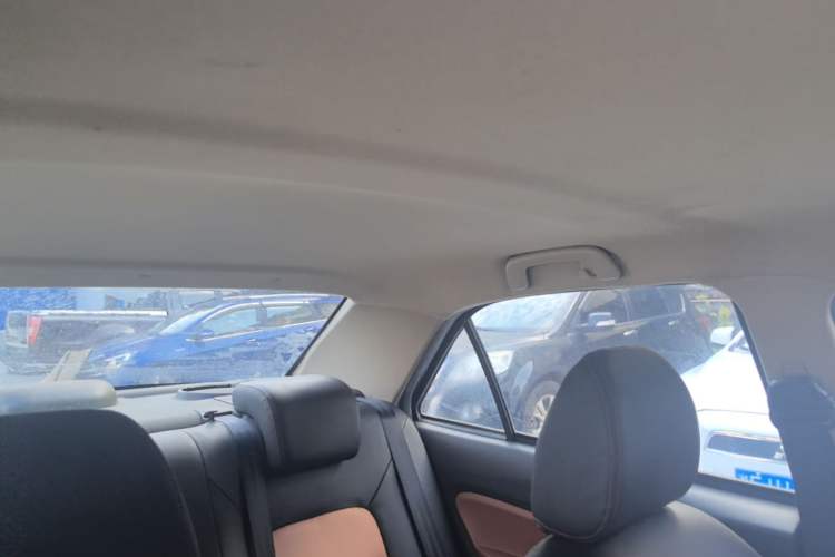 Used Geely Auto Diamond 2016 1.5L Manual Entry-Level Trim Headliner