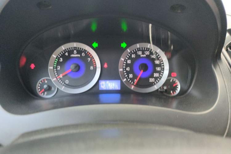 Used Geely Auto Diamond 2016 1.5L Manual Entry-Level Model China IV Standard Instrument Cluster